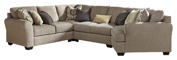 Pantomine Benchcraft 4-Piece Sectional with Cuddler