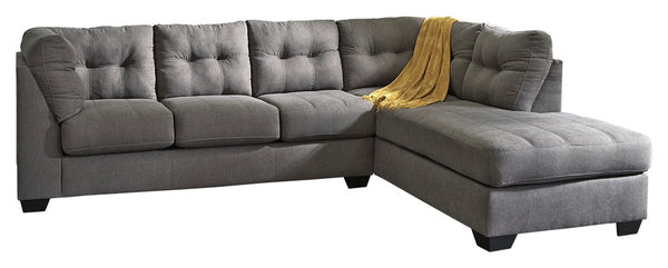 Maier Benchcraft 2-Piece Sectional with Chaise
