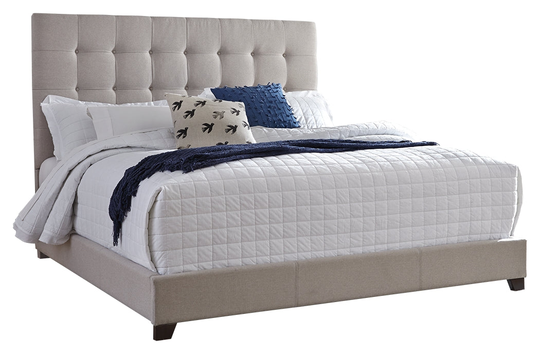 Signature Design by Ashley Dolante Upholstered Bed