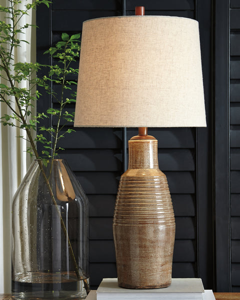 Calixto Signature Design by Ashley Table Lamp