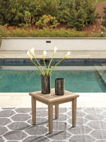 Gerianne Signature Design by Ashley Outdoor End Table