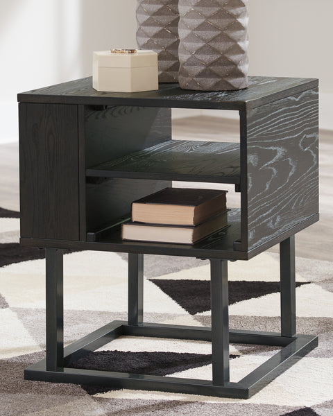Airdon Signature Design by Ashley End Table