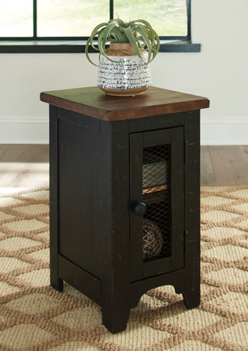 Valebeck Signature Design by Ashley End Table Chair Side