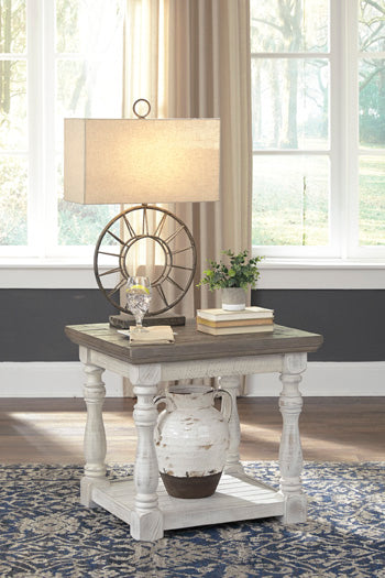 Havalance Signature Design by Ashley End Table